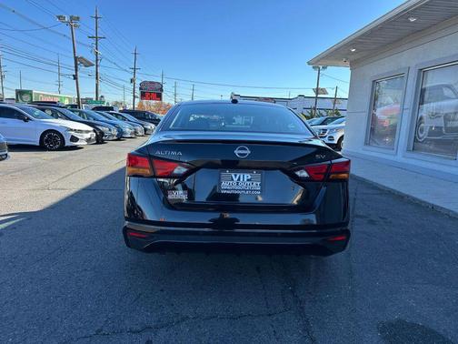 2023 Nissan Altima 2.5 SV