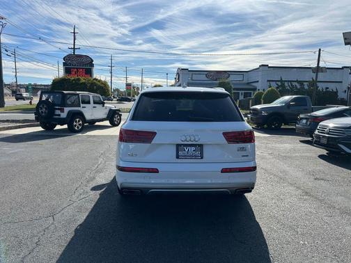 2018 Audi Q7 2.0T Premium Plus