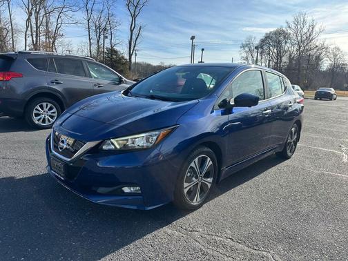 2022 Nissan Leaf SV PLUS 62 kWh