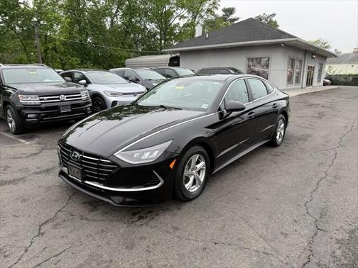 2021 Hyundai SONATA SE