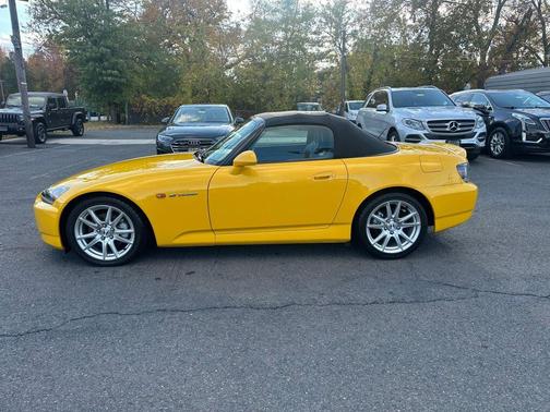 2005 Honda S2000 Base