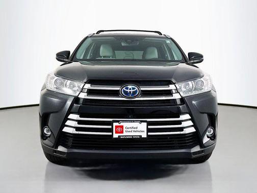 2019 Toyota Highlander Hybrid Platinum