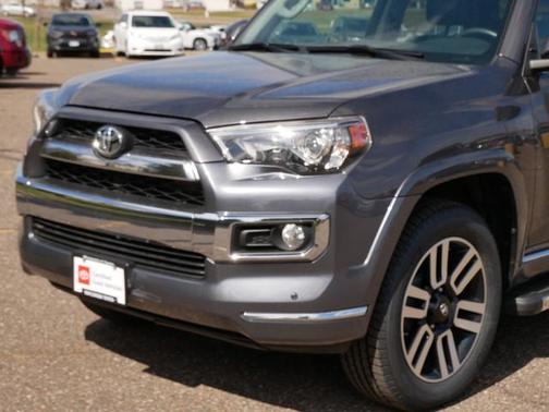 Photo 3 of 29 of 2016 Toyota 4Runner Limited