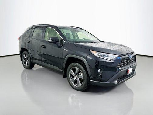 2021 Toyota RAV4 Hybrid XLE Premium
