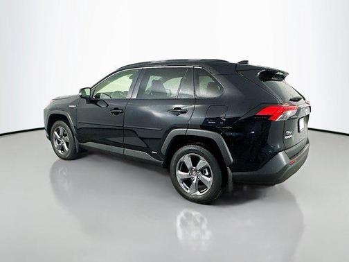 2021 Toyota RAV4 Hybrid XLE Premium