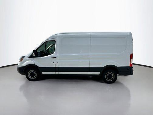 2018 Ford Transit-250 Base