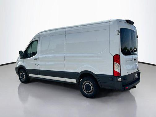 2018 Ford Transit-250 Base