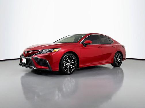 Supersonic Red 2023 Toyota Camry SE