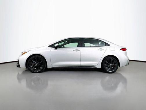 Classic Silver Metallic 2024 Toyota Corolla SE