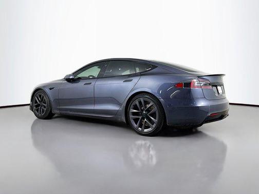 2021 Tesla Model S Plaid