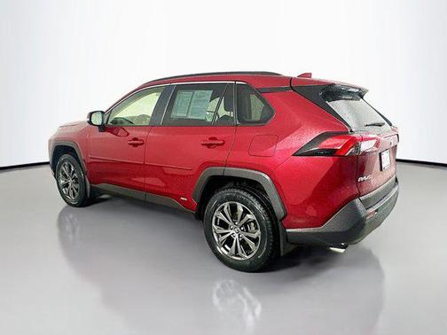 2022 Toyota RAV4 Hybrid XLE Premium