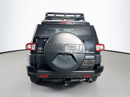 2014 Toyota FJ Cruiser Base