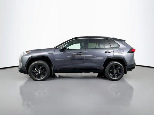 2021 Toyota RAV4 Hybrid SE