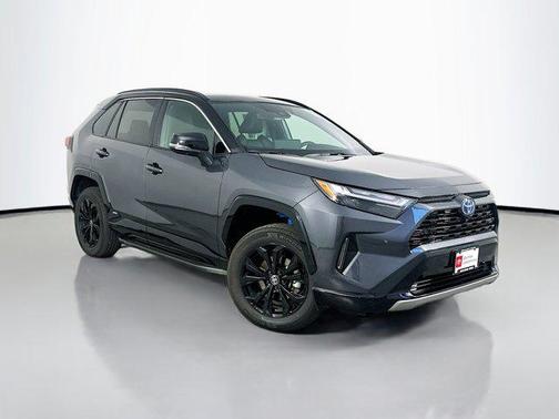 2024 Toyota RAV4 Hybrid SE
