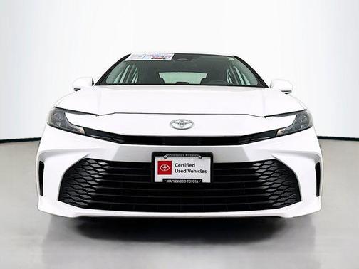 Ice Cap 2025 Toyota Camry LE
