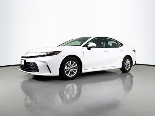 Ice Cap 2025 Toyota Camry LE