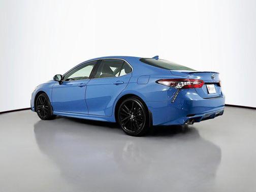 2024 Toyota Camry Hybrid SE