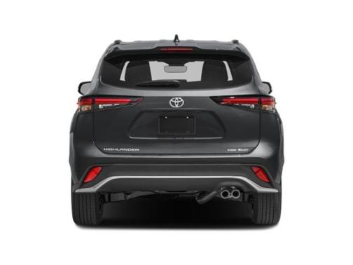 Celestial Silver Metallic 2025 Toyota Highlander XSE