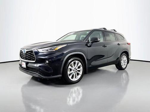2022 Toyota Highlander Hybrid Limited