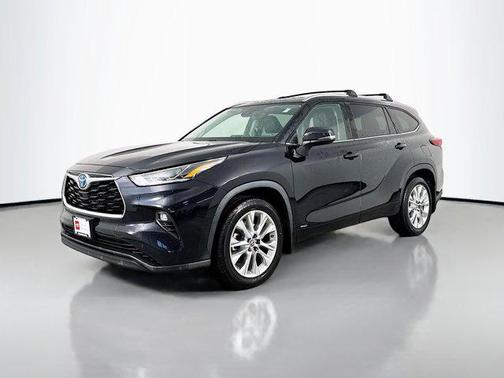 2022 Toyota Highlander Hybrid Limited