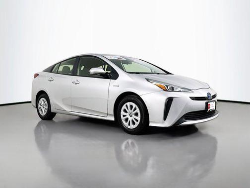 2019 Toyota Prius LE