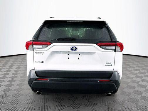 2023 Toyota RAV4 Hybrid XLE