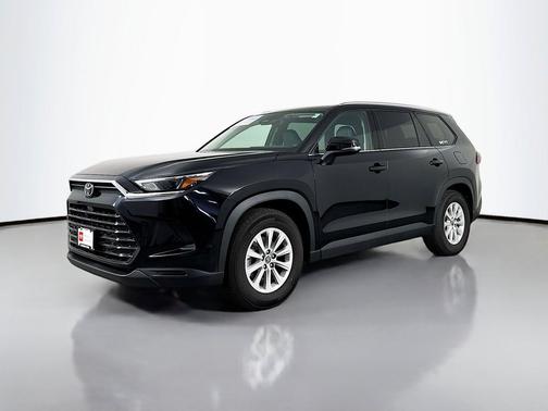 Midnight Black Metallic 2026 Toyota Grand Highlander XLE