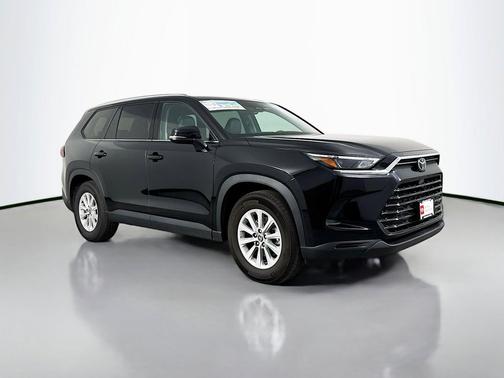 Midnight Black Metallic 2026 Toyota Grand Highlander XLE