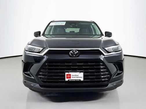 Midnight Black Metallic 2026 Toyota Grand Highlander XLE