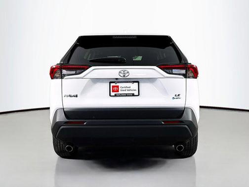 Ice Cap 2025 Toyota RAV4 Hybrid LE