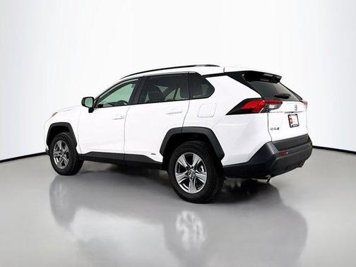 Ice Cap 2025 Toyota RAV4 Hybrid LE