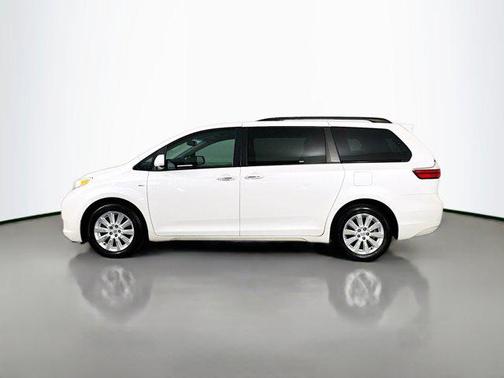 2016 Toyota Sienna XLE Premium