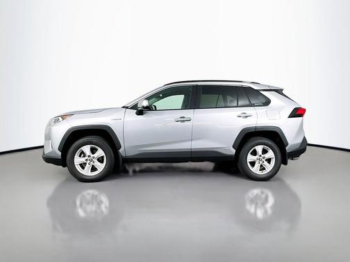 Silver Sky Metallic 2021 Toyota RAV4 Hybrid XLE