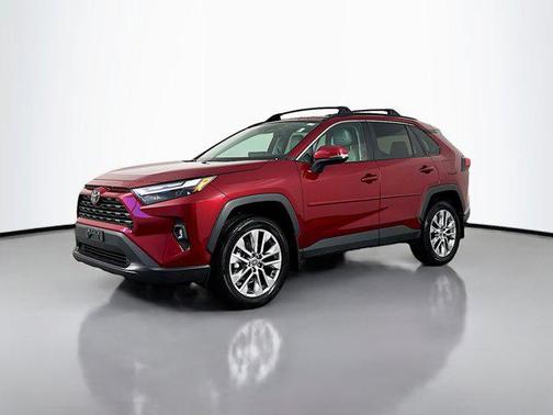 2022 Toyota RAV4 XLE Premium