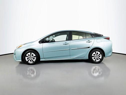 2017 Toyota Prius Four