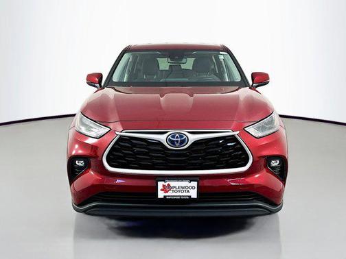2023 Toyota Highlander Hybrid LE
