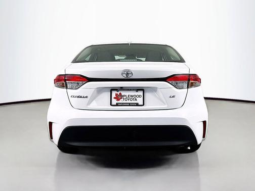 Ice 2024 Toyota Corolla LE
