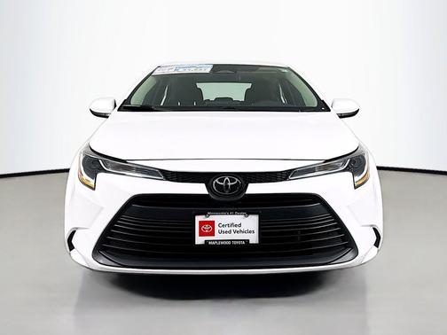 Ice 2024 Toyota Corolla LE