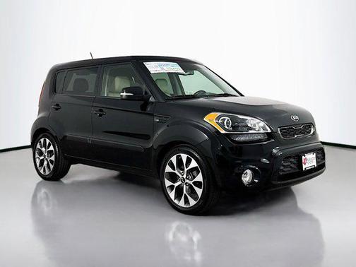 Shadow Pearl Metallic 2013 Kia Soul !