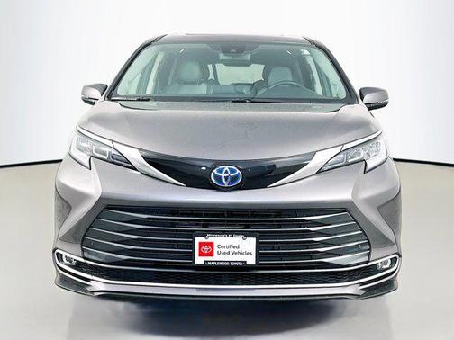 2024 Toyota Sienna Limited 7-Passenger