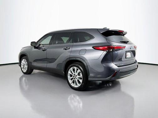 2023 Toyota Highlander Hybrid Limited