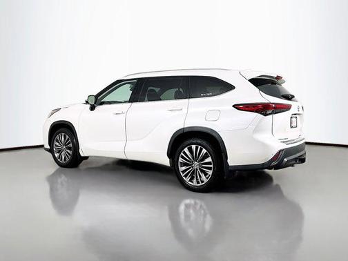 2020 Toyota Highlander Platinum