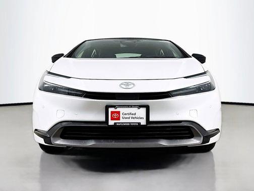2025 Toyota Prius XLE