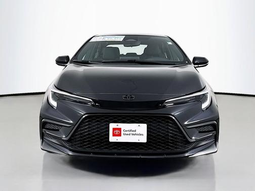 Midnight Black Metallic 2024 Toyota Corolla SE