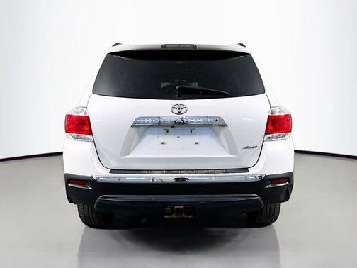 Blizzard Pearl 2013 Toyota Highlander Limited