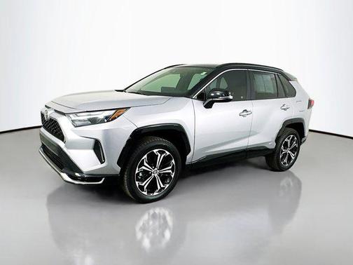2025 Toyota RAV4 Hybrid SE