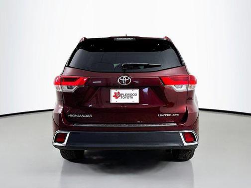 2017 Toyota Highlander Limited