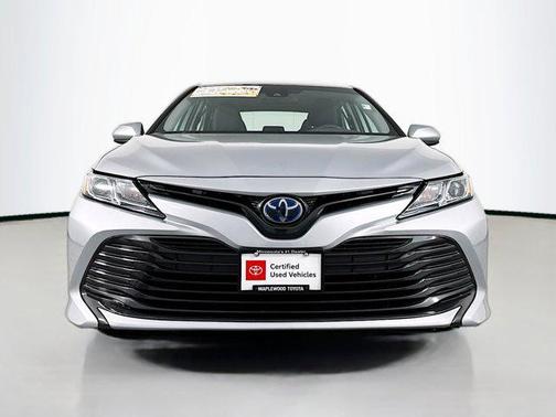 2019 Toyota Camry Hybrid LE