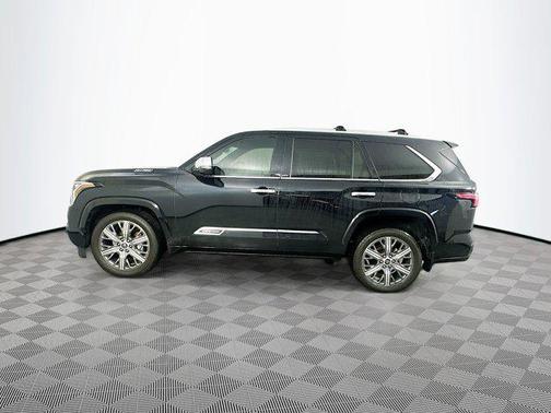 2024 Toyota Sequoia Base