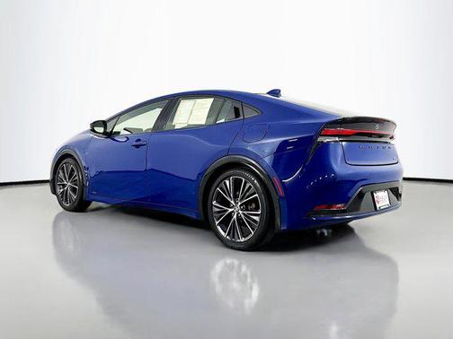 2023 Toyota Prius XLE